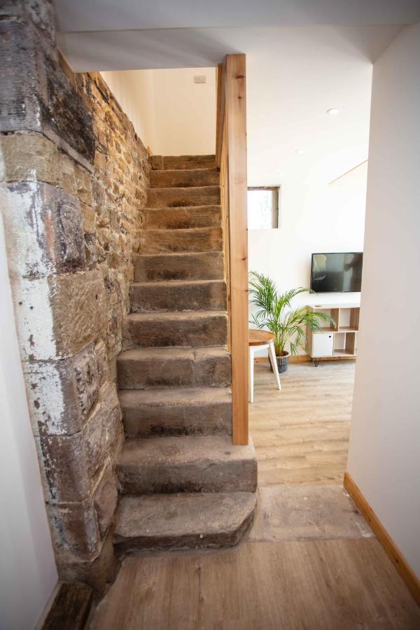 דירות Marple Stunning Stone Coach House מראה חיצוני תמונה